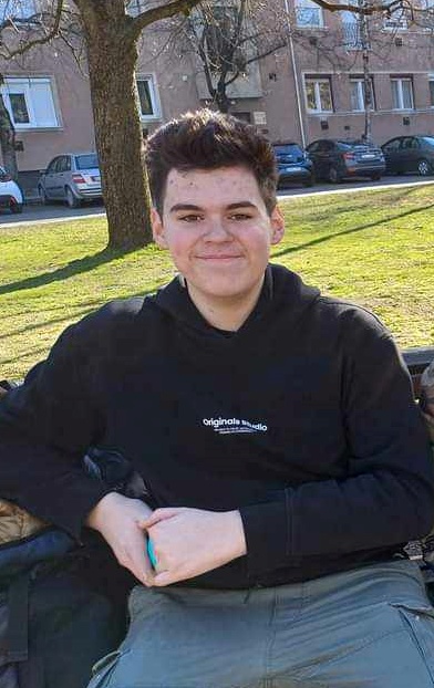 428613174 920325150094947 2144221568675653606 n