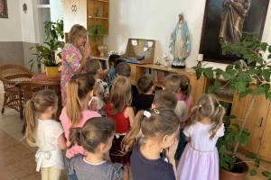 Isten éltesse Szűz Máriát!